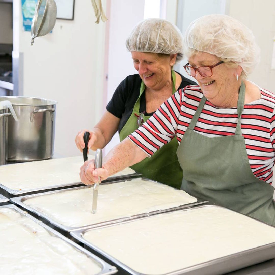 Meals On Wheels Volunteers